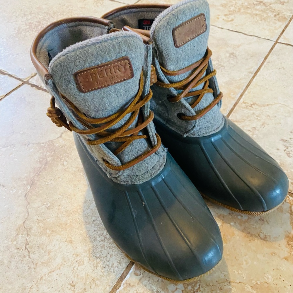 Sperry duckboots